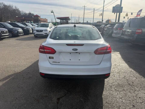 2018 Ford Focus S