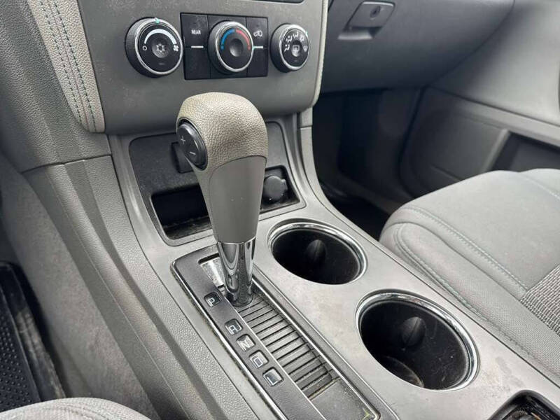 2013 Chevrolet Traverse LS