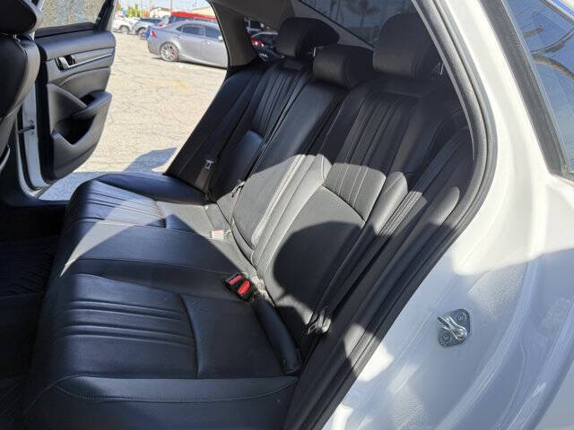 2022 Honda Accord Hybrid Touring