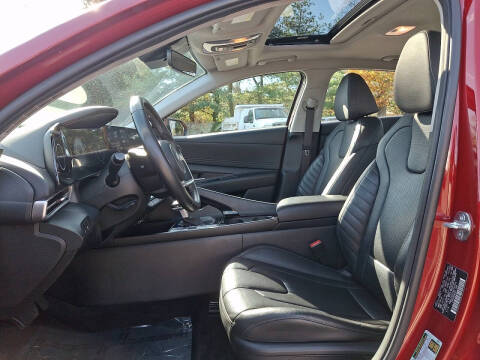 2024 Hyundai Elantra Limited