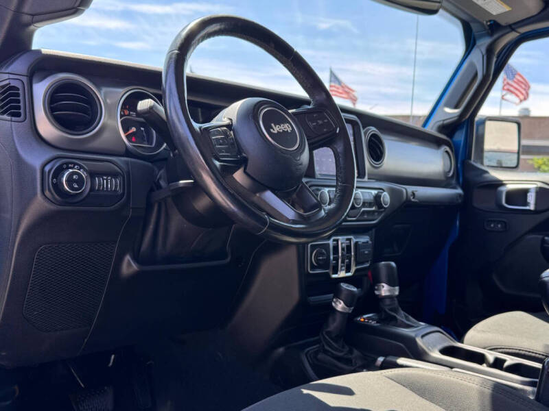 2021 Jeep Gladiator Willys