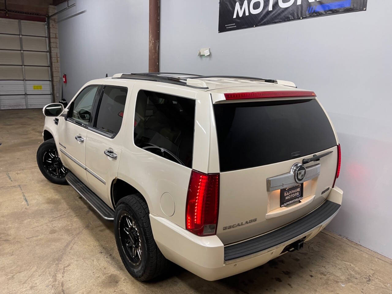 2007 Cadillac Escalade for sale at Sapphire Motors in Gurnee, IL