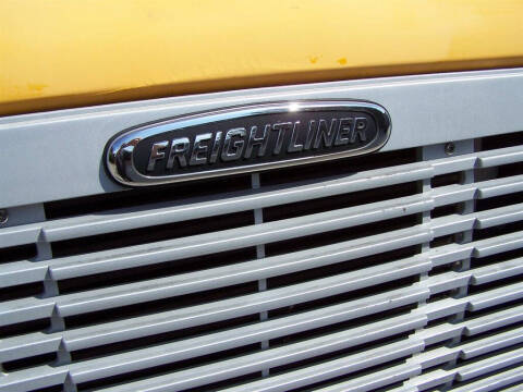 2005 Freightliner FS65 Chassis