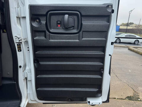 2018 GMC Savana 2500