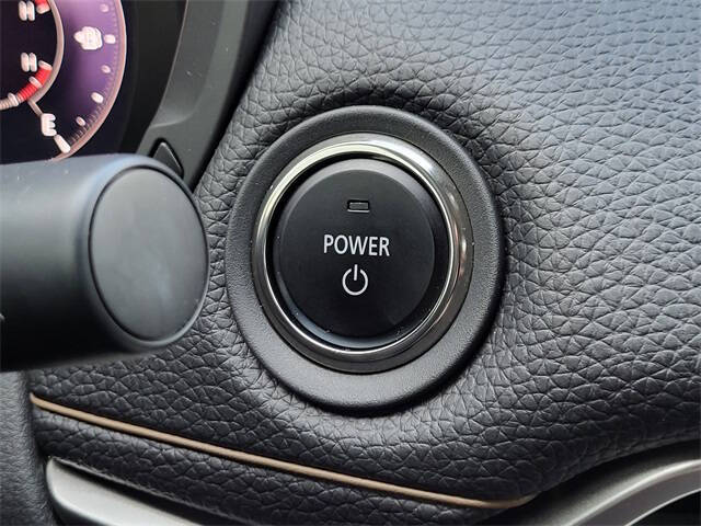 2025 Mazda CX-70 Plug-in Hybrid Premium