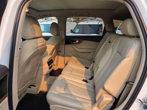 2017 Audi Q7 3.0T quattro Premium Plus