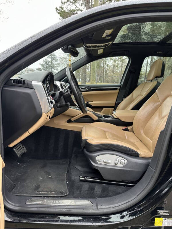 2016 Porsche Cayenne S