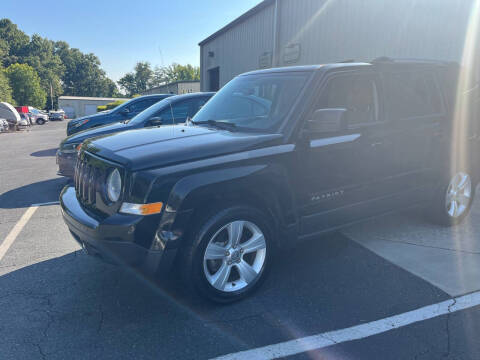 2014 Jeep Patriot for sale at Athens Auto Group in Matthews NC