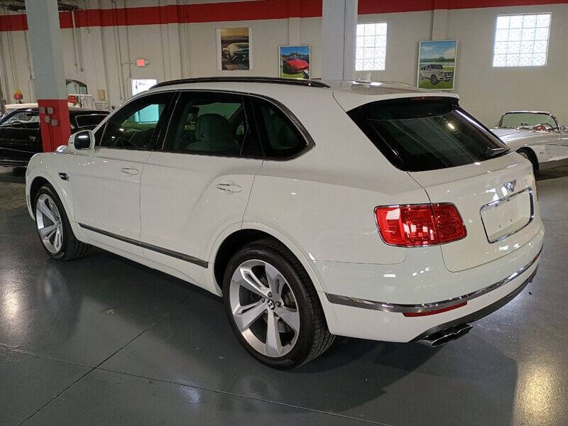 2019 Bentley Bentayga 6