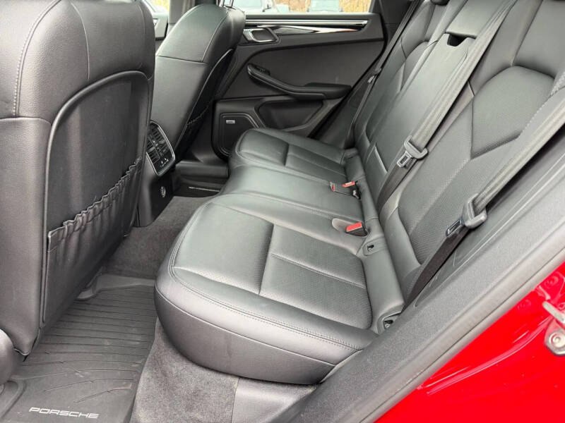 2019 Porsche Macan S