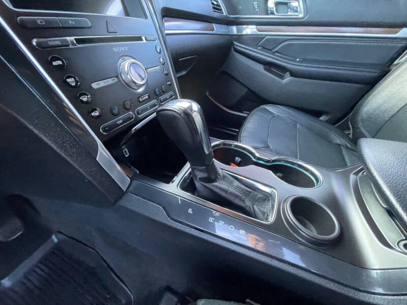 2017 Ford Explorer Limited