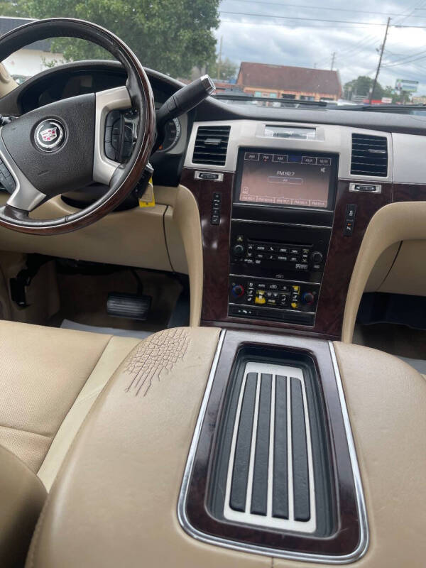 2014 Cadillac Escalade ESV Luxury