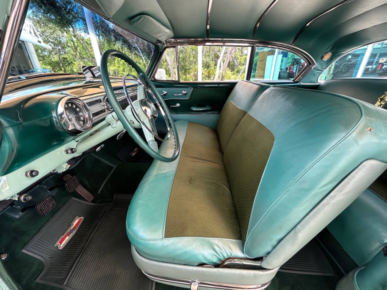 1953 Chevrolet Bel Air 24