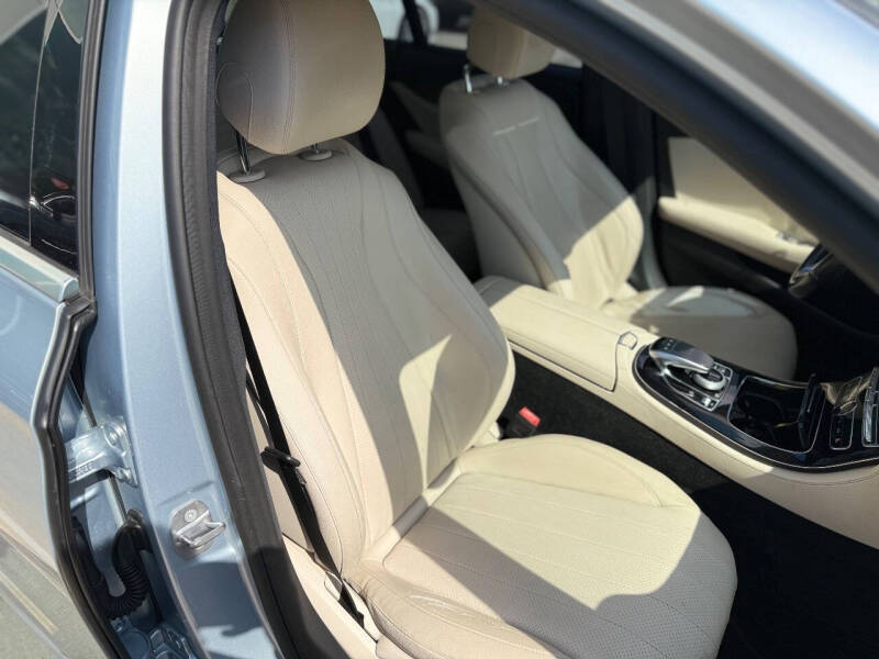 2017 Mercedes-Benz E-Class E 300