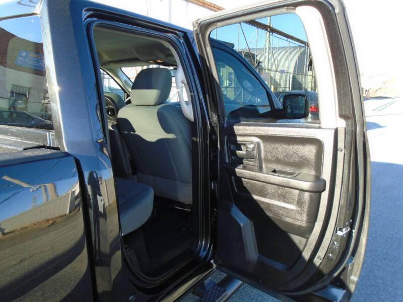 2016 RAM 1500 Express