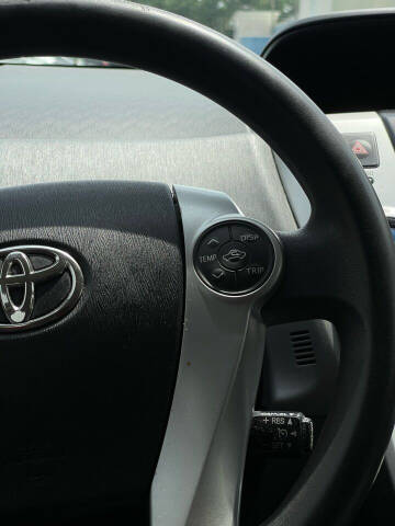 2012 Toyota Prius v Three