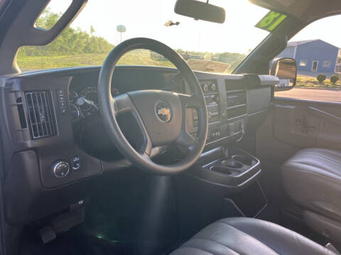 2018 Chevrolet Express 2500