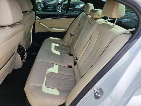 2017 BMW 5 Series 530i