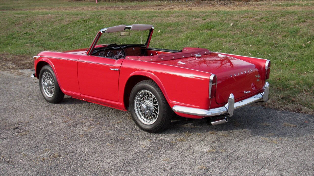 1967 Triumph TR4 3