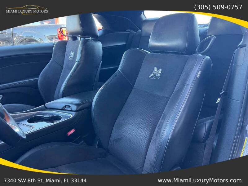 2017 Dodge Challenger