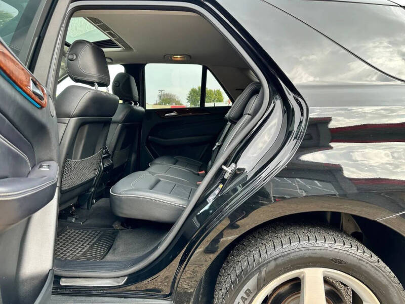 2012 Mercedes-Benz M-Class ML 550