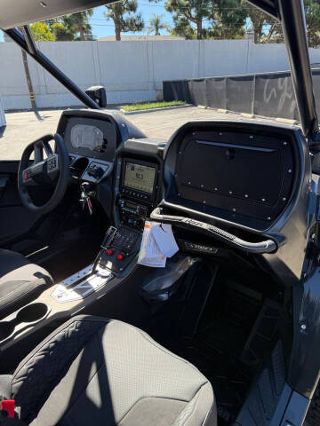 2025 Polaris RZR Pro R 4 Ultimate