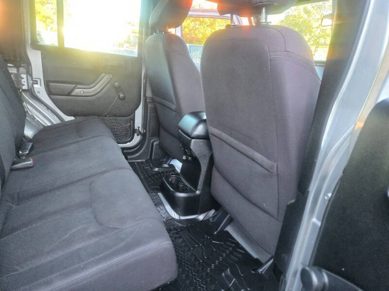 2014 Jeep Wrangler Unlimited Sport