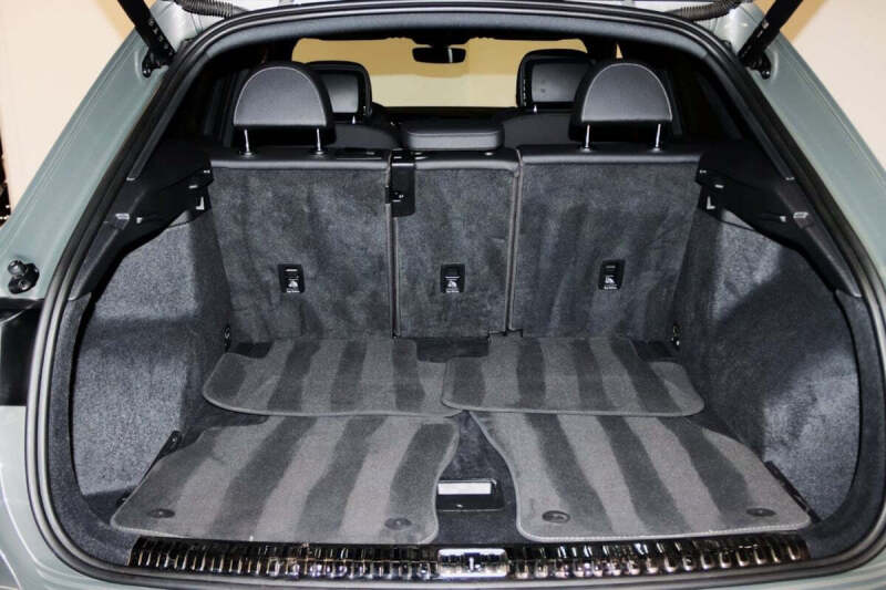 2021 Audi Q3 quattro S line Prem Plus 45 TFSI