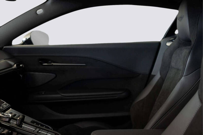 2026 Aston Martin Vantage