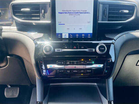 2023 Ford Explorer ST