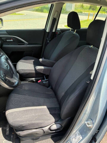 2012 Mazda MAZDA5 Touring