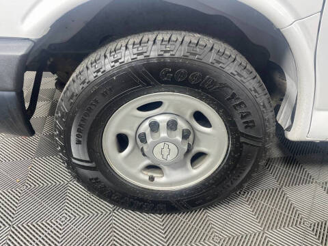 2016 Chevrolet Express LS 2500