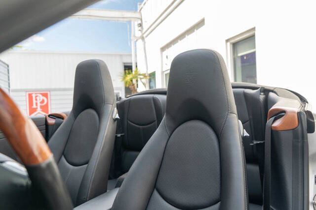 2008 Porsche 911 19
