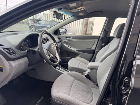 2013 Hyundai Accent GLS