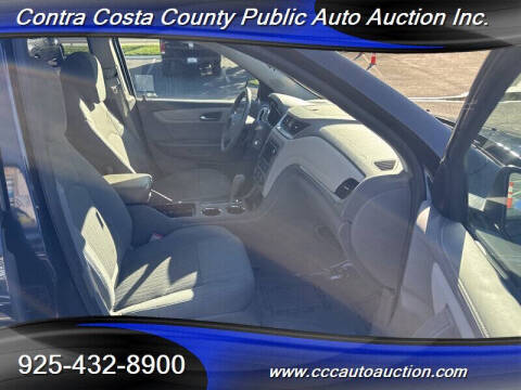 2017 Chevrolet Traverse LS