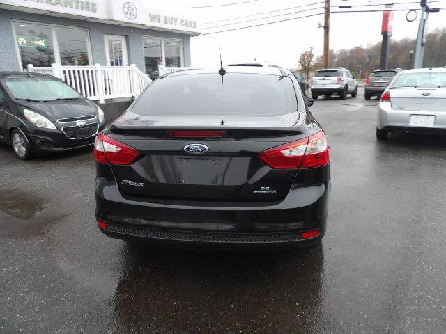2014 Ford Focus SE