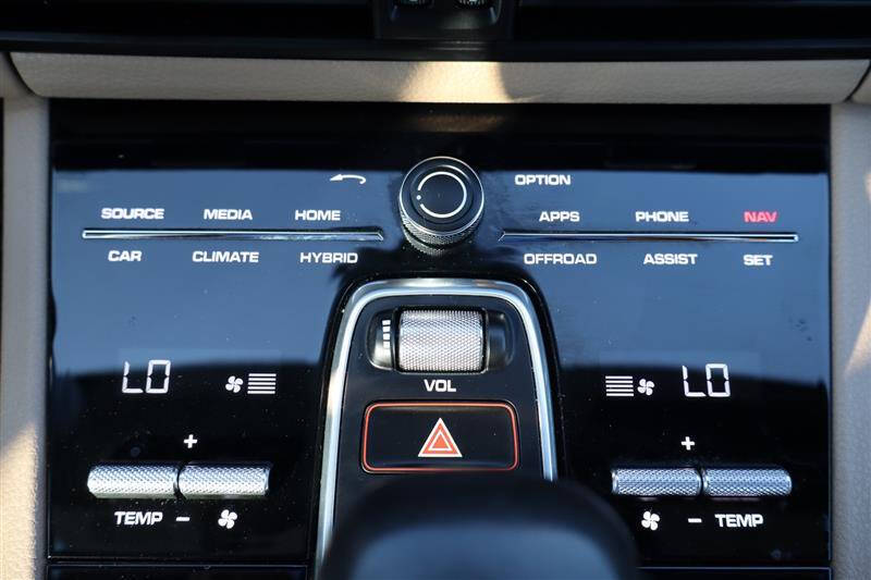 2019 Porsche Cayenne E-Hybrid