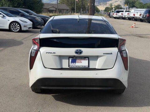 2018 Toyota Prius Two