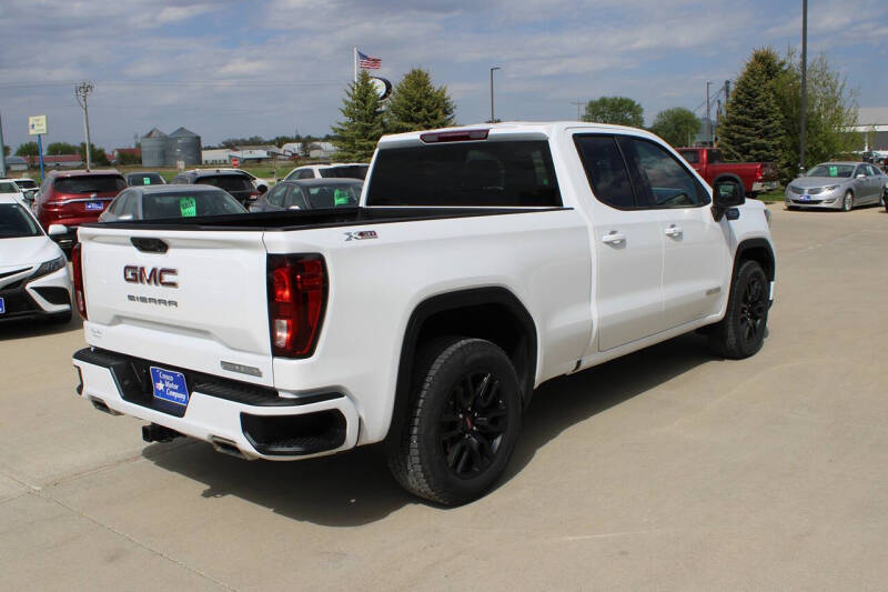 2024 GMC Sierra 1500 Elevation