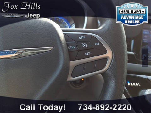 2017 Chrysler Pacifica Touring