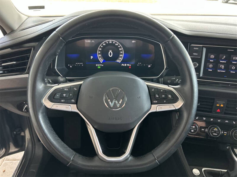 2024 Volkswagen Jetta SE