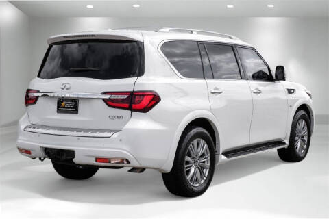 2019 Infiniti QX80 Luxe