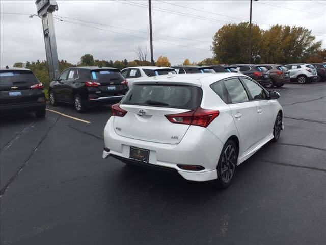 2016 Scion iM