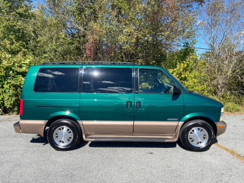 2000 Chevrolet Astro LS