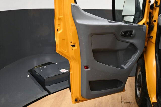 2018 Ford Transit