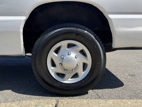 2012 Ford E-Series E-250