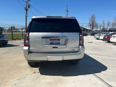 2016 GMC Yukon Denali