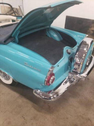 1956 Ford Thunderbird