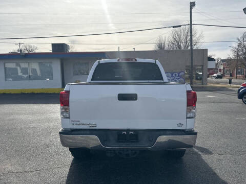 2013 Toyota Tundra Grade