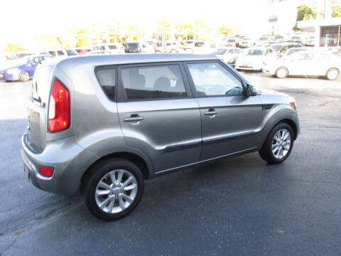 2013 Kia Soul +